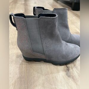 NWOT Girls Sorel Wedge Boot